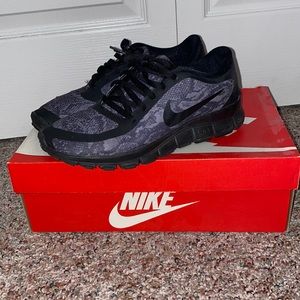 Nike Snake Skin Free 5.0
